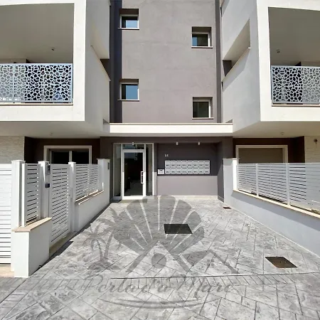 {perla D'amare ~ Oasi Sul Mare} Splendido Moderno Sul Mare *